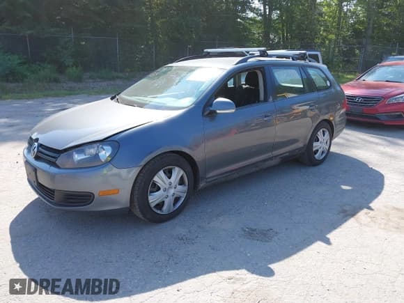 ✅ 2010 Volkswagen Jetta • VIN: 3VWKX8AJ3AM626468 • Lot: 42958384. Listed on IAAI with 293,447 mi. Free auction sales archive from the USA and detailed vehicle history report at DreamBid. Image 2.