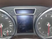 ✅ 2018 Mercedes-Benz GL 450 • VIN: 4JGDF6EE6JA998590 • Лот: 41979357. Опубликован ранее на IAAI с пробегом Не указан. Бесплатный доступ к архиву аукционных продаж из США и подробный отчёт об истории автомобиля на DreamBid. Изображение 15.