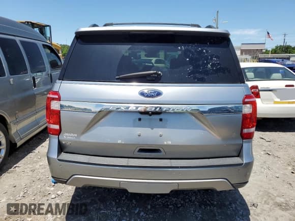 ✅ 2020 Ford Expedition XLT • VIN: 1FMJU1JT5LEA65212 • Lot: 57379265. Listed on Copart with 74,773 mi. Free auction sales archive from the USA and detailed vehicle history report at DreamBid. Image 6.