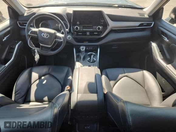 ✅ 2023 Toyota Highlander XSE • VIN: 5TDKDRAH3PS002936 • Lot: 86268745. Wystawiony na Copart z przebiegiem 58 887 mil. Bezpłatny archiwum sprzedaży aukcyjnych z USA i szczegółowy raport historii pojazdu na DreamBid. Zdjęcie 8.