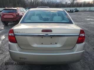 2004 Chevrolet Malibu z VIN 1G1ZS52F84F236150, wystawiony jako Copart lot #82746814 z przebiegiem 28 981 mil mil oraz Czysty tytuł • Clean title. Historia ofert i sprzedaży dostępna na DreamBid. Obrazek 6.