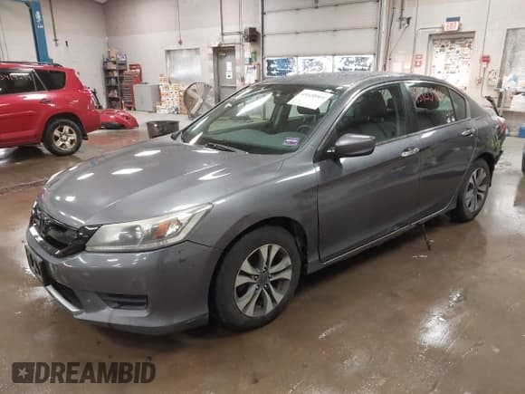 ✅ 2015 Honda Accord LX • VIN: 1HGCR2F3XFA255663 • Lot: 43420964. Wystawiony na IAAI z przebiegiem 216 490 mil. Bezpłatny archiwum sprzedaży aukcyjnych z USA i szczegółowy raport historii pojazdu na DreamBid. Zdjęcie 2.
