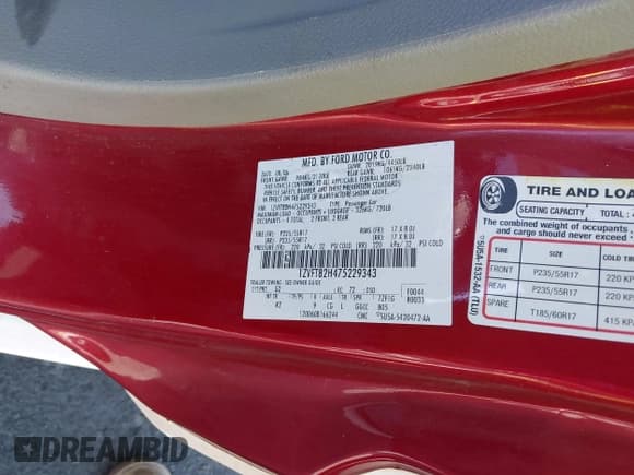 ✅ 2007 Ford Mustang GT Deluxe • VIN: 1ZVFT82H475229343 • Lot: 43382481. Listed on IAAI with Not provided. Free auction sales archive from the USA and detailed vehicle history report at DreamBid. Image 9.