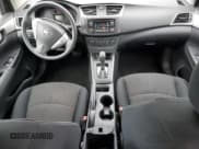 ✅ 2017 Nissan Sentra S • VIN: 3N1AB7AP6HY268865 • Lot: 85960015. Wystawiony na Copart z przebiegiem 11 794 mil. Bezpłatny archiwum sprzedaży aukcyjnych z USA i szczegółowy raport historii pojazdu na DreamBid. Zdjęcie 8.