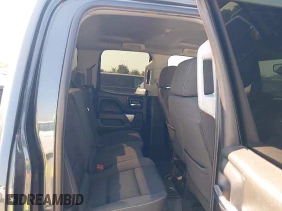 ✅ 2019 Chevrolet Silverado 1500 LT • VIN: 2GCRCPEC2K1114499 • Lot: 43338926. Wystawiony na IAAI z przebiegiem 126 728 mil. Bezpłatny archiwum sprzedaży aukcyjnych z USA i szczegółowy raport historii pojazdu na DreamBid. Zdjęcie 8.