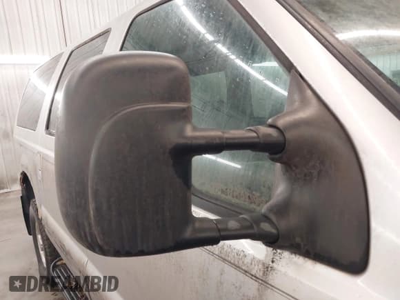 ✅ 2002 Ford Excursion XLT • VIN: 1FMNU41SX2EB16776 • Lot: 42126900. Listed on IAAI with 254,968 mi. Free auction sales archive from the USA and detailed vehicle history report at DreamBid. Image 12.