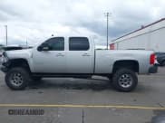 ✅ 2011 Chevrolet Silverado 2500HD LTZ • VIN: 1GC1KYC82BF178510 • Лот: 42248731. Опубликован ранее на IAAI с пробегом 292 024 миль. Бесплатный доступ к архиву аукционных продаж из США и подробный отчёт об истории автомобиля на DreamBid. Изображение 14.