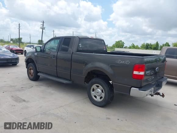 ✅ 2005 Ford F-150 STX • VIN: 1FTRX14W65NA70099 • Lot: 42738339. Listed on IAAI with 176,222 mi. Free auction sales archive from the USA and detailed vehicle history report at DreamBid. Image 3.