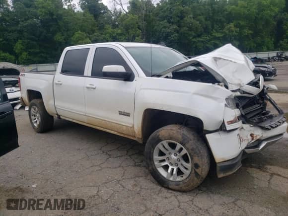 2018 Chevrolet Silverado 1500 LT с VIN 3GCUKREC5JG643220, выставлен на аукционе Copart как лот 58513625 с пробегом Не указан миль и Списание • Salvage title. История ставок и продаж доступна на DreamBid. Изображение 4.