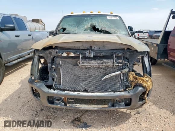 ✅ 2015 Ford F-350 Lariat • VIN: 1FT8W3DT5FEC34041 • Lot: 58813485. Wystawiony na Copart z przebiegiem Nie podano. Bezpłatny archiwum sprzedaży aukcyjnych z USA i szczegółowy raport historii pojazdu na DreamBid. Zdjęcie 5.