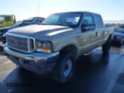 ✅ 2001 Ford F-250 XL • VIN: 3FTNW21F21MA21921 • Lot: 41503819. Wystawiony na IAAI z przebiegiem 286 317 mil. Bezpłatny archiwum sprzedaży aukcyjnych z USA i szczegółowy raport historii pojazdu na DreamBid. Zdjęcie 17.
