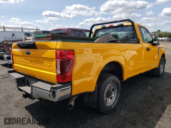 ✅ 2020 Ford F-250 XL • VIN: 1FTBF2A68LEC33248 • Lot: 57964905. Wystawiony na Copart z przebiegiem 37 398 mil. Bezpłatny archiwum sprzedaży aukcyjnych z USA i szczegółowy raport historii pojazdu na DreamBid. Zdjęcie 3.