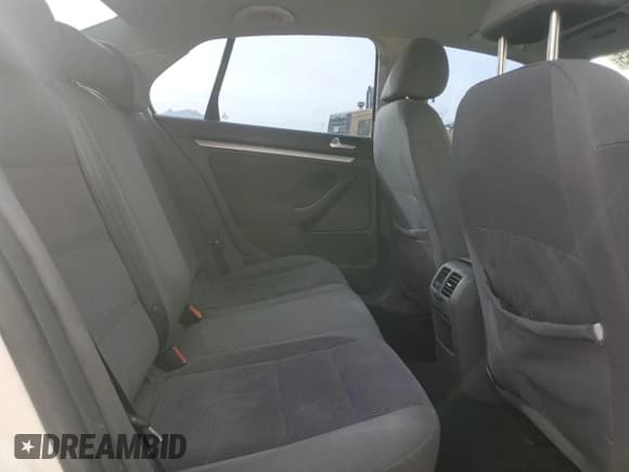 ✅ 2007 Volkswagen Jetta • VIN: 3VWGG71K87M199757 • Лот: 43032865. Опубликован ранее на Copart с пробегом 207 674 миль. Бесплатный доступ к архиву аукционных продаж из США и подробный отчёт об истории автомобиля на DreamBid. Изображение 10.