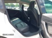 ✅ 2020 Tesla Model 3 Long Range • VIN: 5YJ3E1EB6LF650486 • Lot: 42791775. Wystawiony na IAAI z przebiegiem 116 548 mil. Bezpłatny archiwum sprzedaży aukcyjnych z USA i szczegółowy raport historii pojazdu na DreamBid. Zdjęcie 8.