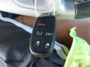 ✅ 2015 Dodge Challenger SRT 392 • VIN: 2C3CDZDJ9FH714212 • Lot: 43531322. Wystawiony na IAAI z przebiegiem 79 828 mil. Bezpłatny archiwum sprzedaży aukcyjnych z USA i szczegółowy raport historii pojazdu na DreamBid. Zdjęcie 11.