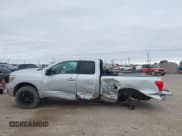 ✅ 2018 Nissan Titan SV • VIN: 1N6AA1C80JN504204 • Lot: 43540183. Wystawiony na IAAI z przebiegiem 117 226 mil. Bezpłatny archiwum sprzedaży aukcyjnych z USA i szczegółowy raport historii pojazdu na DreamBid. Zdjęcie 15.