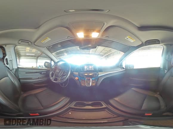 ✅ 2022 Honda Odyssey Touring • VIN: 5FNRL6H85NB043785 • Lot: 81160045. Listed on Copart with 193,024 mi. Free auction sales archive from the USA and detailed vehicle history report at DreamBid. Image 15.