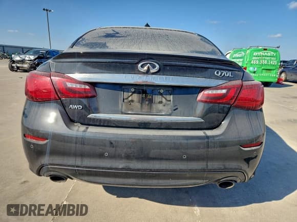 ✅ 2018 Infiniti Q70 Luxe • VIN: JN1BY1PR6JM370670 • Lot: 92944605. Listed on Copart with 189,604 mi. Free auction sales archive from the USA and detailed vehicle history report at DreamBid. Image 6.