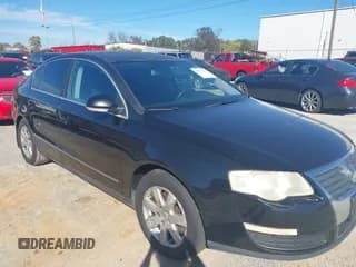 ✅ 2006 Volkswagen Passat Value Edition • VIN: WVWAK73C96P095705 • Lot: 43636771. Wystawiony na IAAI z przebiegiem 222 848 mil. Bezpłatny archiwum sprzedaży aukcyjnych z USA i szczegółowy raport historii pojazdu na DreamBid. Zdjęcie 1.