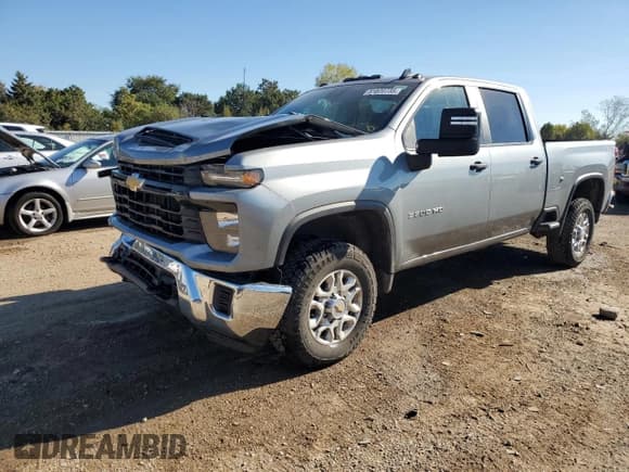 ✅ 2024 Chevrolet Silverado 3500 • VIN: 2GC4YSE72R1130553 • Lot: 85820735. Listed on Copart with 59,954 mi. Free auction sales archive from the USA and detailed vehicle history report at DreamBid. Image 1.