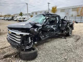 ✅ 2025 Chevrolet Silverado 1500 • VIN: 3GCUKJE84SG370320 • Lot: 90375745. Listed on Copart with Not provided. Free auction sales archive from the USA and detailed vehicle history report at DreamBid. Image 1.