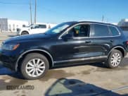 ✅ 2012 Volkswagen Touareg Sport • VIN: WVGFF9BPXCD004234 • Lot: 43791307. Wystawiony na IAAI z przebiegiem 159 119 mil. Bezpłatny archiwum sprzedaży aukcyjnych z USA i szczegółowy raport historii pojazdu na DreamBid. Zdjęcie 14.