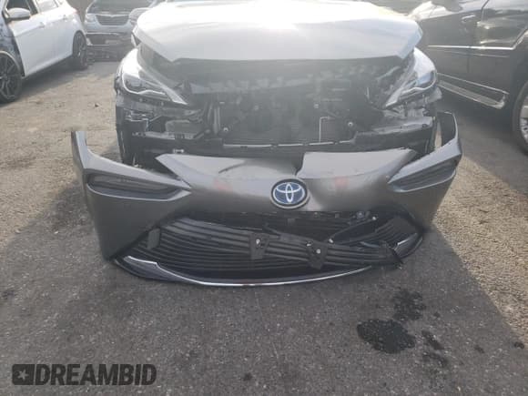 ✅ 2022 Toyota Mirai XLE • VIN: JTDAAAAA0NA006364 • Lot: 72448693. Wystawiony na Copart z przebiegiem 8 013 mil. Bezpłatny archiwum sprzedaży aukcyjnych z USA i szczegółowy raport historii pojazdu na DreamBid. Zdjęcie 12.