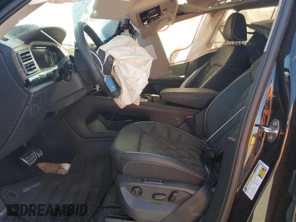 ✅ 2025 Volkswagen Atlas SEL Premium R-Line • VIN: 1V2FR2CA0SC555787 • Lot: 87387475. Listed on Copart with 9,956 mi. Free auction sales archive from the USA and detailed vehicle history report at DreamBid. Image 7.