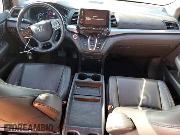 ✅ 2020 Honda Odyssey EX-L • VIN: 5FNRL6H78LB017945 • Лот: 85529325. Опубликован ранее на Copart с пробегом 103 089 миль. Бесплатный доступ к архиву аукционных продаж из США и подробный отчёт об истории автомобиля на DreamBid. Изображение 8.