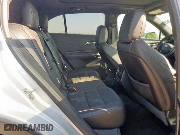 ✅ 2019 Cadillac XT4 FWD Sport • VIN: 1GYFZER45KF228377 • Лот: 84746865. Опубликован ранее на Copart с пробегом 75 151 миль. Бесплатный доступ к архиву аукционных продаж из США и подробный отчёт об истории автомобиля на DreamBid. Изображение 11.