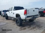 ✅ 2001 Chevrolet Silverado 2500HD LS • VIN: 1GCHK23U51F199522 • Lot: 41552550. Wystawiony na IAAI z przebiegiem 291 272 mil. Bezpłatny archiwum sprzedaży aukcyjnych z USA i szczegółowy raport historii pojazdu na DreamBid. Zdjęcie 3.