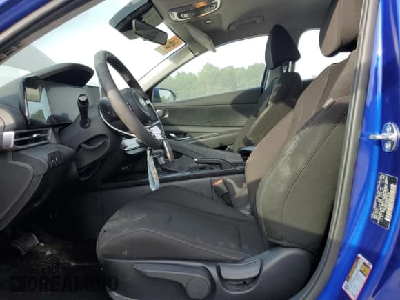 ✅ 2024 Hyundai Elantra SEL • VIN: KMHLM4DG0RU809175 • Lot: 69300385. Listed on Copart with 18,023 mi. Free auction sales archive from the USA and detailed vehicle history report at DreamBid. Image 7.