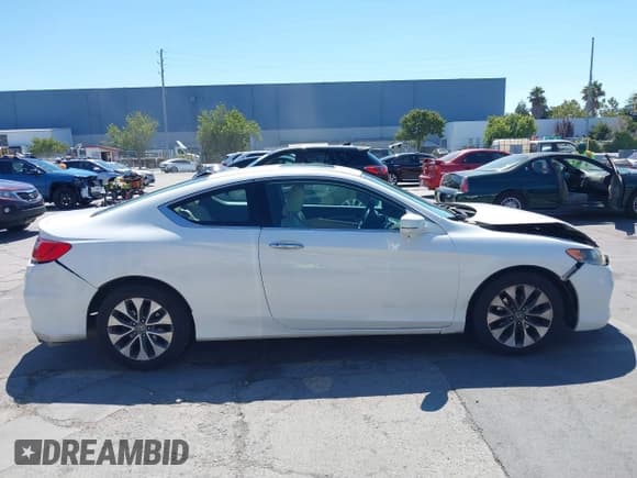 ✅ 2014 Honda Accord EX-L • VIN: 1HGCT1B86EA014310 • Lot: 43008472. Listed on IAAI with 126,630 mi. Free auction sales archive from the USA and detailed vehicle history report at DreamBid. Image 12.