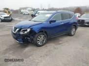 ✅ 2018 Nissan Rogue SV • VIN: JN8AT2MV4JW353227 • Lot: 43662115. Wystawiony na IAAI z przebiegiem 162 227 mil. Bezpłatny archiwum sprzedaży aukcyjnych z USA i szczegółowy raport historii pojazdu na DreamBid. Zdjęcie 19.
