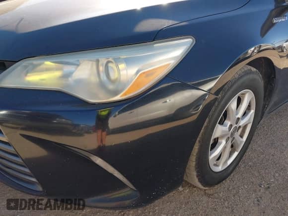 2016 Toyota Camry LE z VIN 4T1BD1FK6GU186234, wystawiony jako IAAI lot #43491861 z przebiegiem 230 600 mil mil oraz . Historia ofert i sprzedaży dostępna na DreamBid. Obrazek 6.