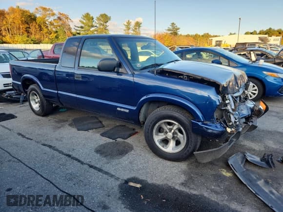 ✅ 2002 Chevrolet S-10 LS • VIN: 1GCCS195228215489 • Лот: 87374505. Опубликован ранее на Copart с пробегом 192 476 миль. Бесплатный доступ к архиву аукционных продаж из США и подробный отчёт об истории автомобиля на DreamBid. Изображение 4.