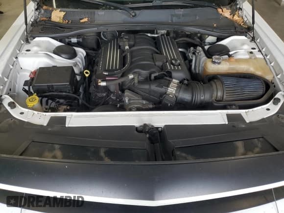 ✅ 2018 Dodge Challenger R/T Scat Pack • VIN: 2C3CDZFJ8JH142006 • Lot: 92073725. Wystawiony na Copart z przebiegiem 125 868 mil. Bezpłatny archiwum sprzedaży aukcyjnych z USA i szczegółowy raport historii pojazdu na DreamBid. Zdjęcie 11.