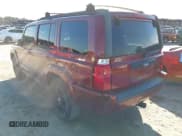 ✅ 2007 Jeep Commander Sport • VIN: 1J8HH48P17C673286 • Lot: 41361680. Listed on IAAI with 229,407 mi. Free auction sales archive from the USA and detailed vehicle history report at DreamBid. Image 3.