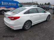 ✅ 2015 Hyundai Sonata Sport • VIN: 5NPE34AF1FH136995 • Lot: 43670248. Wystawiony na IAAI z przebiegiem 112 374 mil. Bezpłatny archiwum sprzedaży aukcyjnych z USA i szczegółowy raport historii pojazdu na DreamBid. Zdjęcie 4.