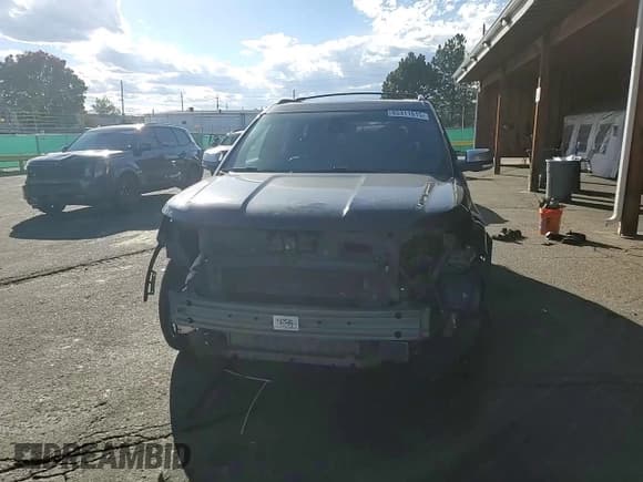 ✅ 2017 Ford Explorer Platinum • VIN: 1FM5K8HT8HGA98819 • Lot: 85311615. Wystawiony na Copart z przebiegiem 165 747 mil. Bezpłatny archiwum sprzedaży aukcyjnych z USA i szczegółowy raport historii pojazdu na DreamBid. Zdjęcie 13.