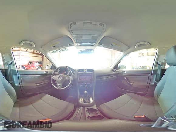 ✅ 2013 Volkswagen Jetta S • VIN: 3VWPP7AJ3DM650242 • Lot: 62218615. Wystawiony na Copart z przebiegiem 158 939 mil. Bezpłatny archiwum sprzedaży aukcyjnych z USA i szczegółowy raport historii pojazdu na DreamBid. Zdjęcie 14.