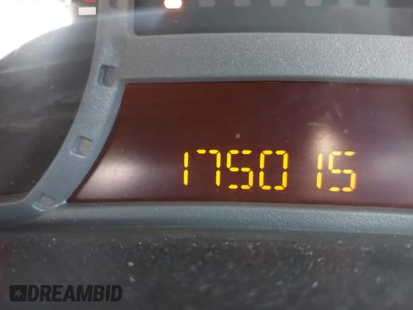 ✅ 2004 Chevrolet Colorado LS Z71 • VIN: 1GCDT196648163104 • Lot: 41783414. Listed on IAAI with 175,015 mi. Free auction sales archive from the USA and detailed vehicle history report at DreamBid. Image 7.