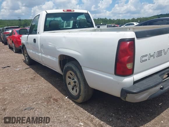 ✅ 2005 Chevrolet Silverado 1500 Work Truck • VIN: 1GCEC14XX5Z223823 • Лот: 42798764. Опубликован ранее на IAAI с пробегом 60 880 миль. Бесплатный доступ к архиву аукционных продаж из США и подробный отчёт об истории автомобиля на DreamBid. Изображение 3.