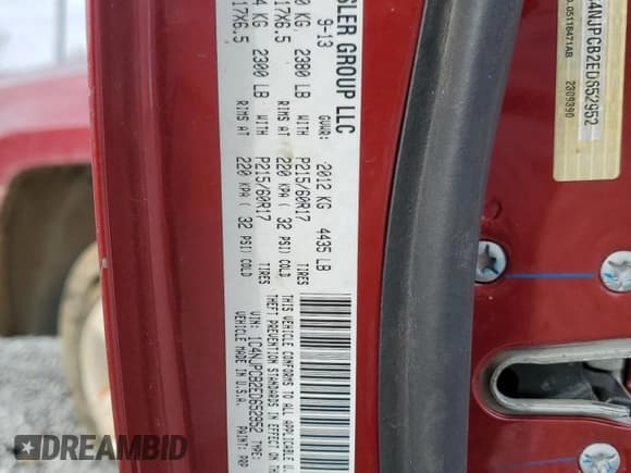 ✅ 2014 Jeep Patriot Limited • VIN: 1C4NJPCB2ED652952 • Lot: 43743095. Wystawiony na Copart z przebiegiem 186 092 mil. Bezpłatny archiwum sprzedaży aukcyjnych z USA i szczegółowy raport historii pojazdu na DreamBid. Zdjęcie 13.