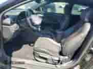 2020 Hyundai Veloster Premium z VIN KMHTG6AF6LU029753, wystawiony jako Copart lot #62052255 z przebiegiem 128 615 mil mil oraz Szkoda całkowita • Salvage title. Historia ofert i sprzedaży dostępna na DreamBid. Obrazek 7.