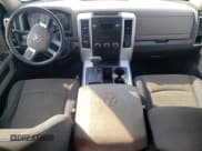 ✅ 2010 Dodge 1500 SLT • VIN: 1D7RV1CT6AS143793 • Lot: 46268805. Wystawiony na Copart z przebiegiem 167 571 mil. Bezpłatny archiwum sprzedaży aukcyjnych z USA i szczegółowy raport historii pojazdu na DreamBid. Zdjęcie 8.