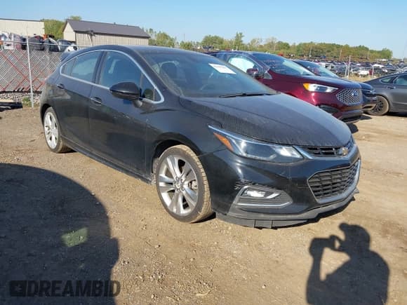 ✅ 2017 Chevrolet Cruze Premier • VIN: 3G1BF6SM8HS536301 • Лот: 43327381. Опубликован ранее на IAAI с пробегом 124 395 миль. Бесплатный доступ к архиву аукционных продаж из США и подробный отчёт об истории автомобиля на DreamBid. Изображение 1.