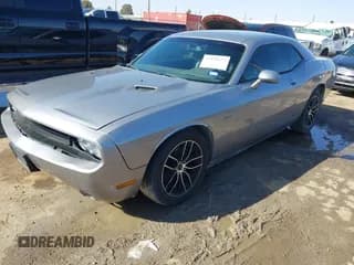 ✅ 2014 Dodge Challenger R/T Classic • VIN: 2C3CDYBT1EH273964 • Lot: 41420273. Wystawiony na IAAI z przebiegiem 158 837 mil. Bezpłatny archiwum sprzedaży aukcyjnych z USA i szczegółowy raport historii pojazdu na DreamBid. Zdjęcie 2.