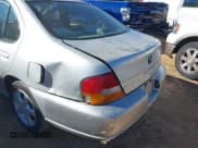 ✅ 1999 Nissan Altima XE • VIN: 1N4DL01D0XC134788 • Lot: 41357893. Wystawiony na IAAI z przebiegiem 233 442 mil. Bezpłatny archiwum sprzedaży aukcyjnych z USA i szczegółowy raport historii pojazdu na DreamBid. Zdjęcie 6.