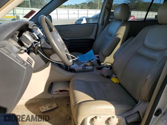 ✅ 2002 Toyota Highlander • VIN: JTEGD21A420044409 • Lot: 86890945. Listed on Copart with 244,900 mi. Free auction sales archive from the USA and detailed vehicle history report at DreamBid. Image 7.